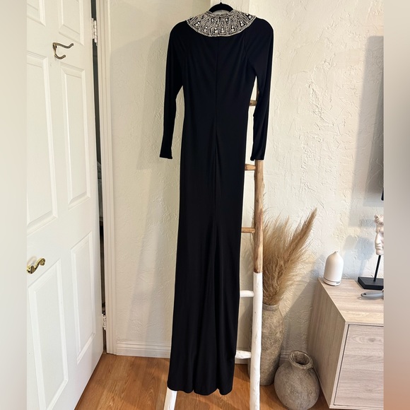 Mac Duggal Elegant Black Maxi Dress - Picture 5 of 8